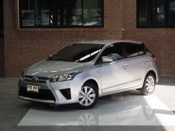 2016 Toyota YARIS 1.2 E รถเก๋ง 5 ประตู 